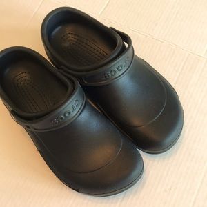 Men’s Crocs Classic.